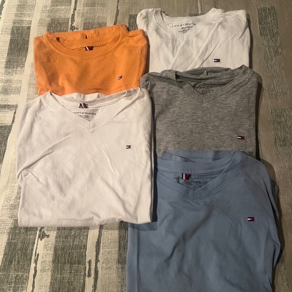 Tommy Hilfiger Boys T-shirts all 5!